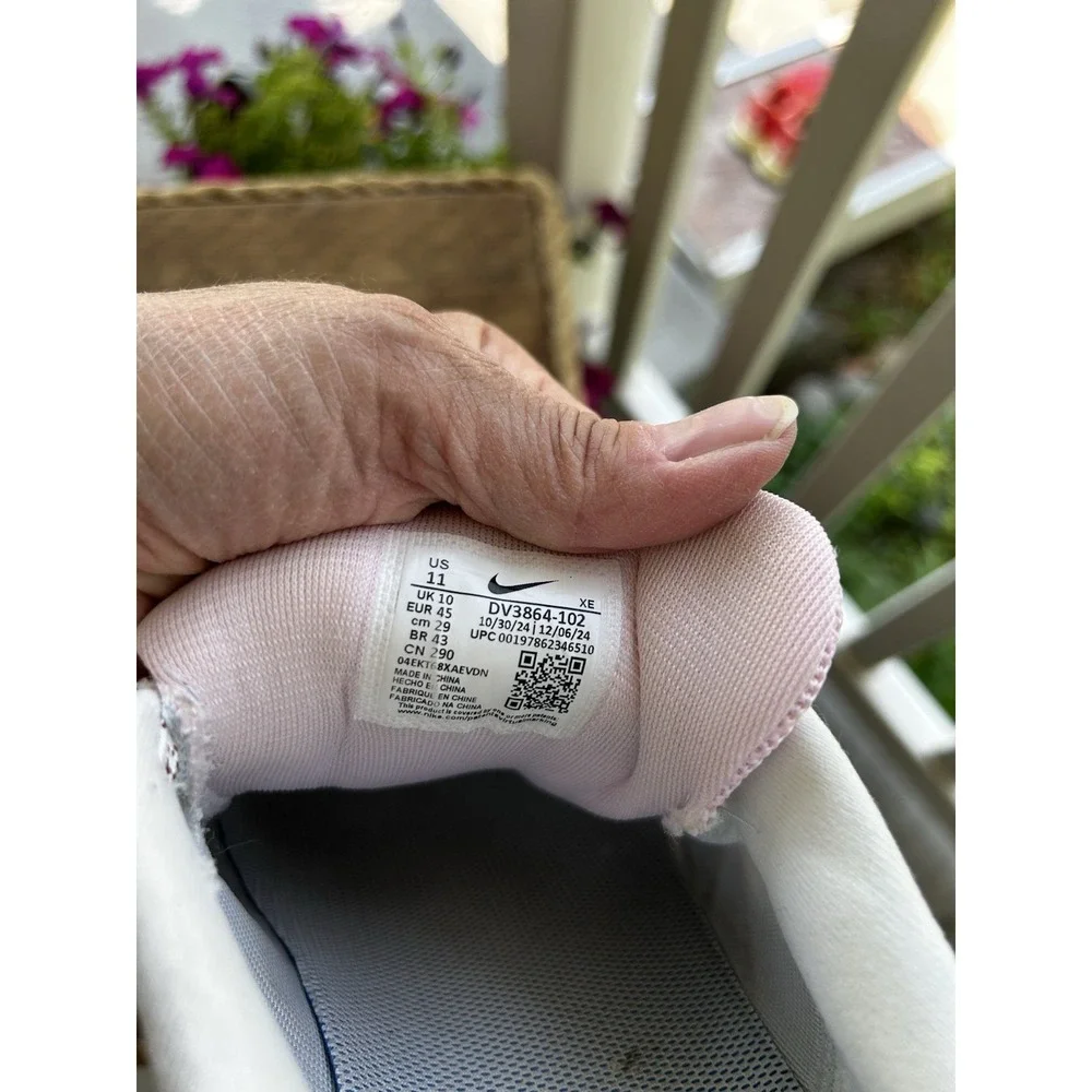 Nike pre owned